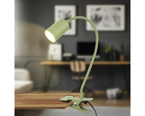 Klemmlampe mit flexiblem Hals auf einem Tisch