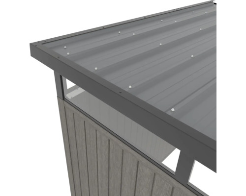 Vue détaillée d'un abri de jardin avec toit en métal et mur en bois