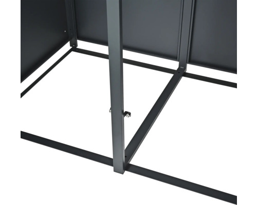 Vue détaillée du cadre métallique d'une remise de jardin