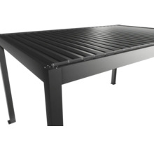 Detailansicht einer Lamellenüberdachung