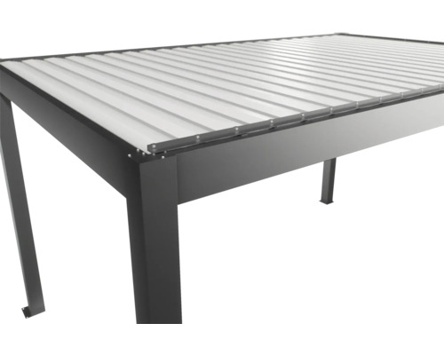 Stahlpergola mit Lamellendach