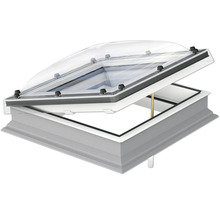 Geöffnetes Dachfenster für mehr Tageslicht