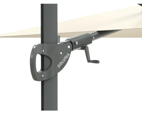 Detailansicht eines Sonnenschirms mit Kurbelmechanismus und Soluna Logo