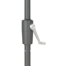 Vue détaillée d'un pied de parasol avec manivelle et logo Soluna.