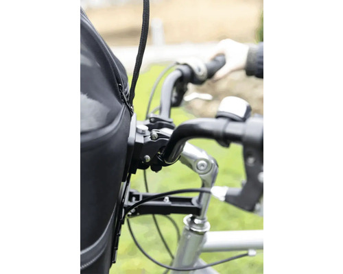 Fahrradlenker mit montiertem Fahrradkorb