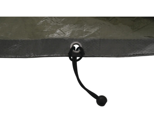 Detailaufnahme einer Öse mit Gummispanner an einer Plane.