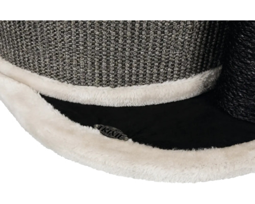 Vue détaillée d'un meuble pour chat avec le logo Trixie