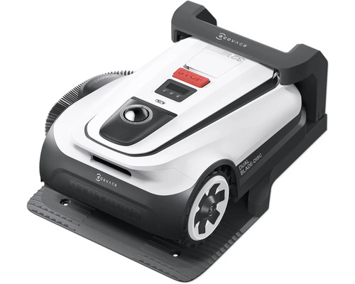 Robot tondeuse sur station de charge