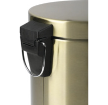 Vue détaillée d'une poubelle à pédale en métal avec mécanisme de pédale noir