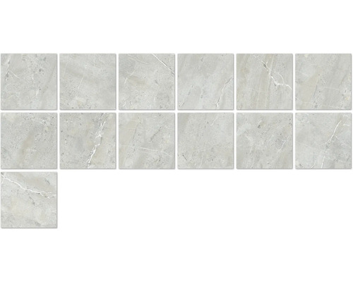 Quadratische Platten in Marmoroptik für Wand und Boden