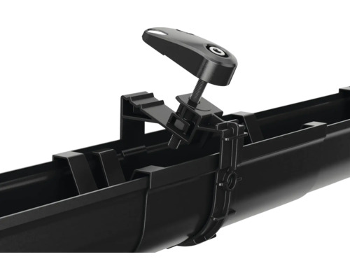 Fixation de gouttière avec serre-joint sur une gouttière