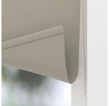 Detailansicht eines Rollos mit Kettenzug