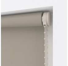 Innenrollo am Fenster mit Kettenzug