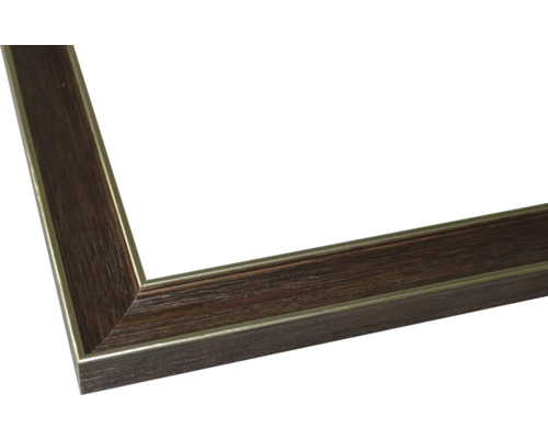 Detailansicht eines Bilderrahmens mit Holzstruktur und Metallakzent