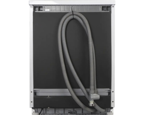 Vue arrière d'un lave-vaisselle avec tuyaux de raccordement