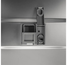 Intérieur d'un lave-vaisselle avec distributeur de détergent