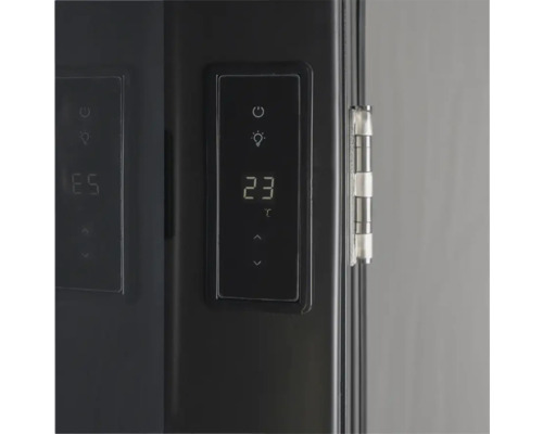 Gros plan d'une unité de commande avec affichage numérique de la température sur une cabine infrarouge