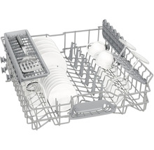 Geschirrspüler mit Geschirr