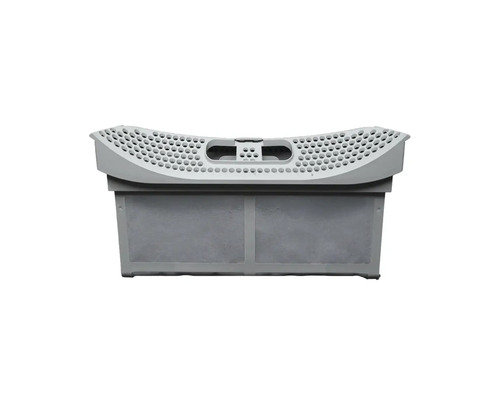 Panier à linge en plastique avec poignées et motif perforé