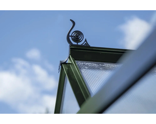 Detailansicht Gewächshaus mit Dachornament