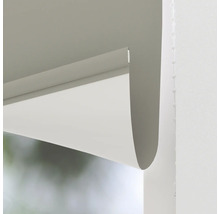 Rollo am Fenster zur Lichtregulierung