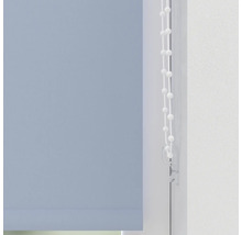 Rollo mit Bedienkette am Fenster