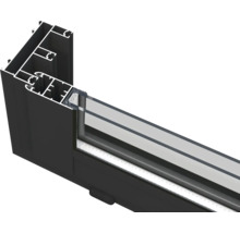 Vue détaillée d'un profilé de fenêtre avec vitrage multiple