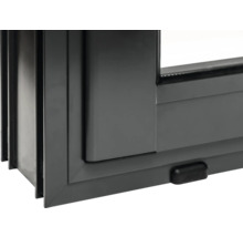 Détail d'une fenêtre grise