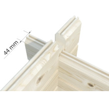 Vue détaillée des madriers de 44 millimètres d'une maison en bois