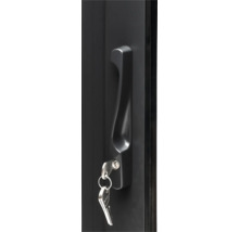 Poignée de porte avec clé dans la serrure