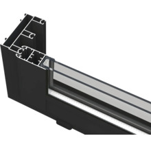 Coupe transversale d'un cadre de fenêtre avec verre