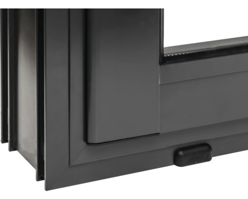 Vue détaillée d'une fenêtre avec cadre en plastique