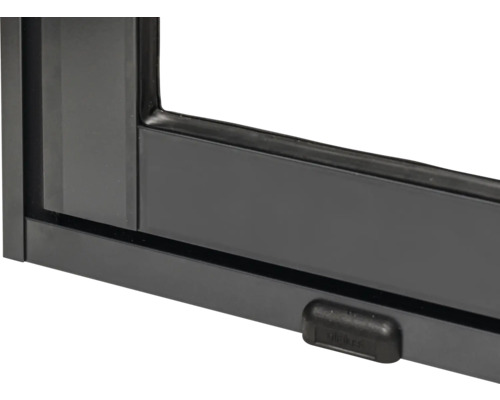 Vue détaillée d'un cadre de fenêtre noir