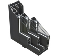 Vue en coupe d'une fenêtre à triple vitrage avec profilé de cadre.