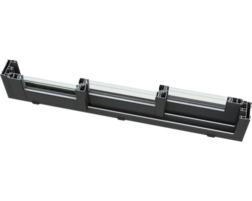 Section transversale d'un cadre de fenêtre noir avec vitre