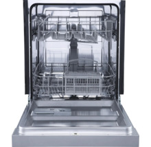 Lave-vaisselle ouvert avec intérieur, paniers à vaisselle et bras de lavage.