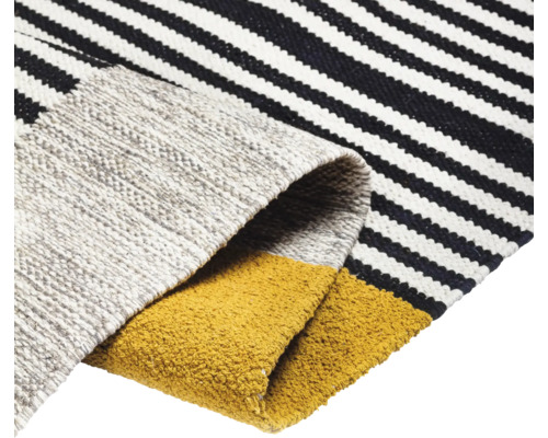 Teppich mit Streifenmuster