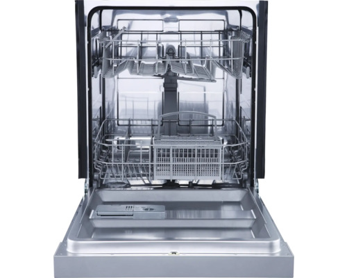 Lave-vaisselle ouvert avec paniers