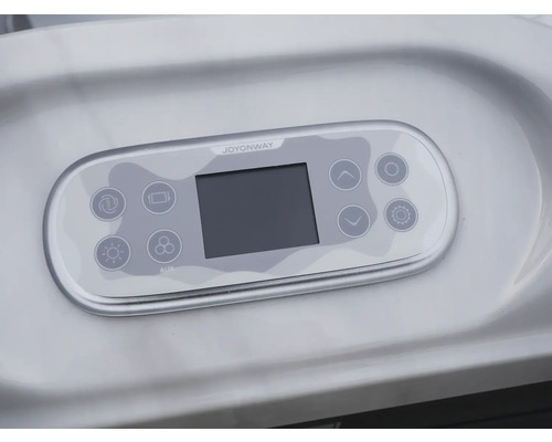 Bedienfeld mit Display und mehreren Tasten am Whirlpool