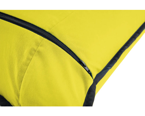 Vue détaillée d'un sac de couchage jaune avec fermeture éclair