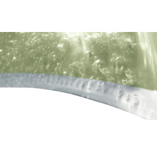 Gros plan d'un bain à remous avec de l'eau et des bulles d'air