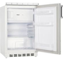 Offener, freistehender Kühlschrank mit Regalen