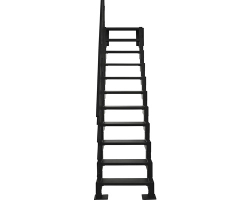 Gerade Treppe aus Metall mit Geländer.