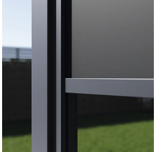 Vue détaillée d'un store moustiquaire