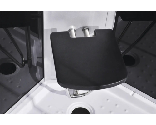 Siège de douche mural dans une cabine de douche