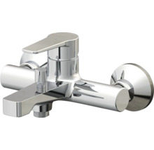 Mitigeur de lavabo chromé pour salle de bains