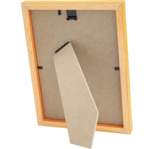 Rückseite eines Holzbilderrahmen mit Aufsteller