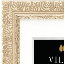 Detailansicht eines gerahmten Bildes mit dekorativem Rahmen