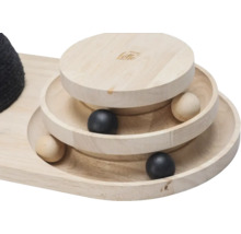 Holz-Katzenspielzeug mit mehreren Ebenen und Bällen