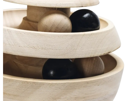 Kugelbahn aus Holz mit Kugeln